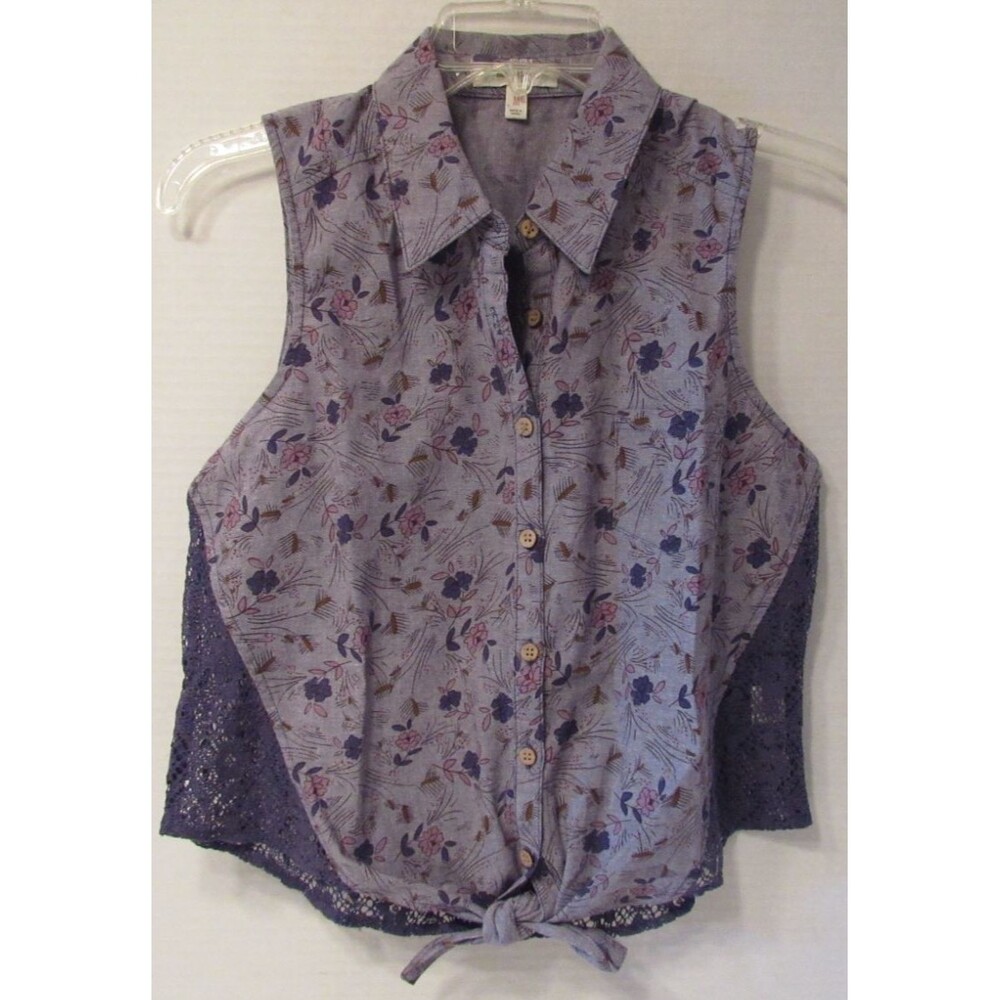 Love Fire Sleeveless Front Tie Button Up Gray/Purple Floral Lace Top Size M